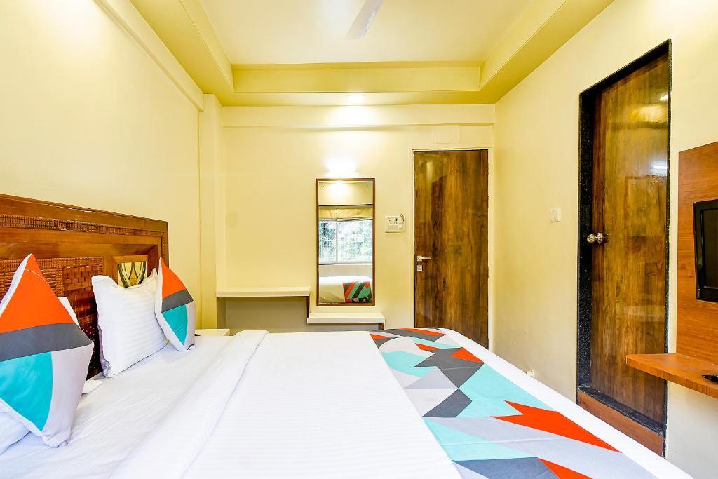 Пуна: FabHotel Nandanvan