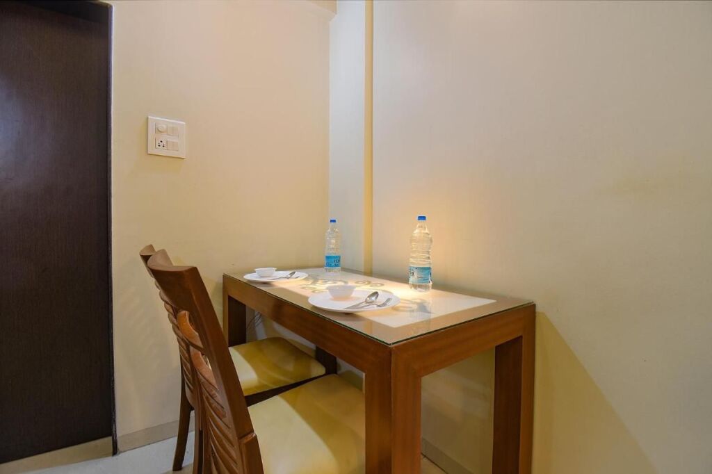 Пуна: FabHotel Sky Vista Inn
