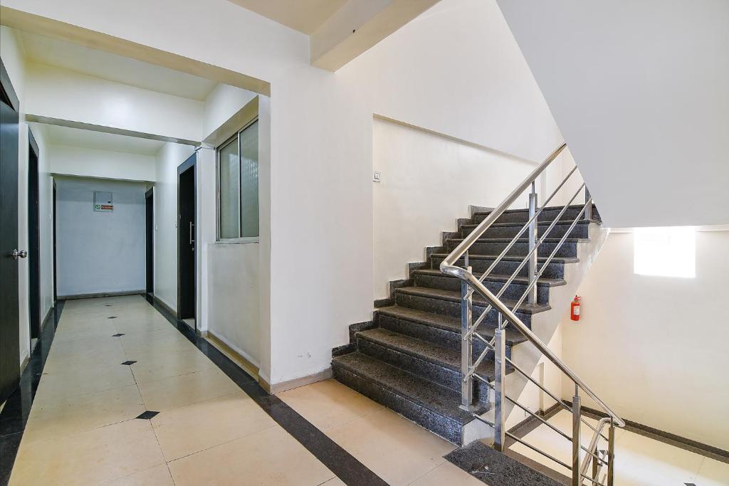 Пуна: Fabhotel Kohinoor Residency