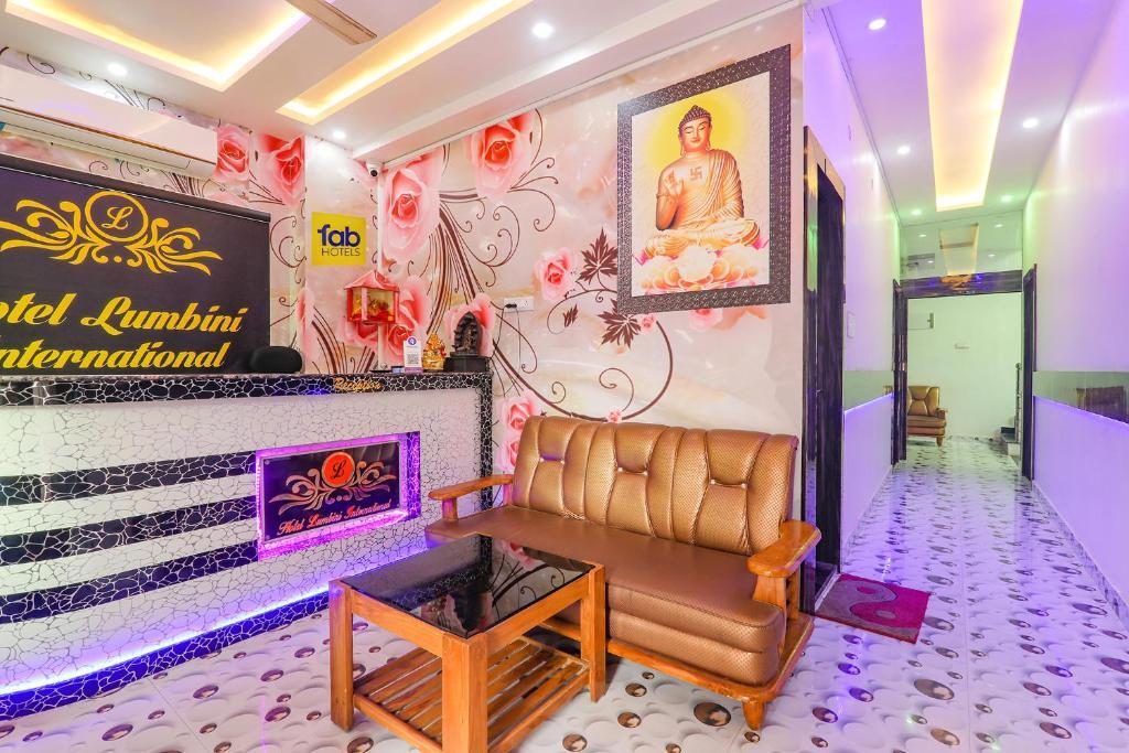 Сарнатх: Fabhotel Lumbini International