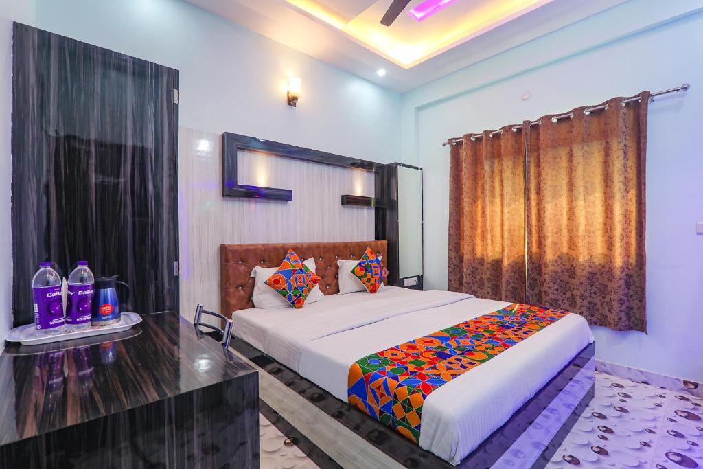 Сарнатх: Fabhotel Lumbini International