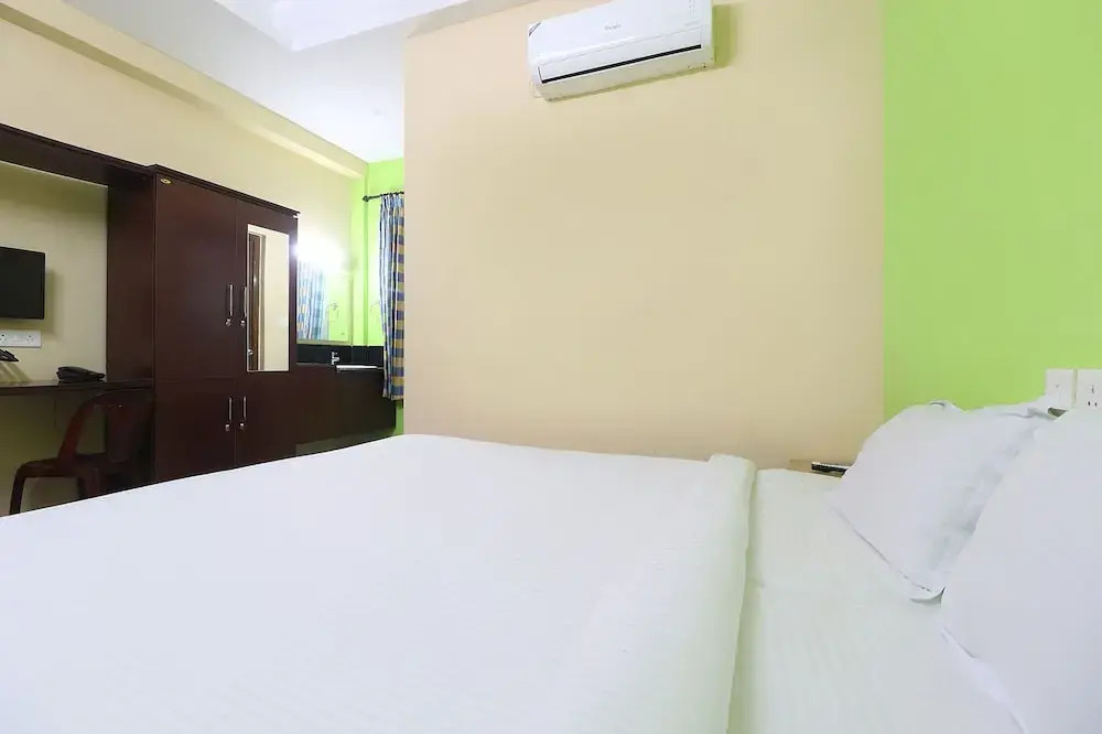 Тируванантапурам: Fabhotel Elite Inn