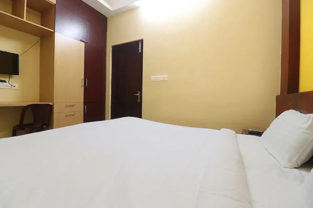 Тируванантапурам: Fabhotel Elite Inn