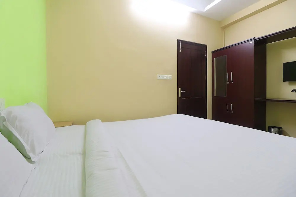 Тируванантапурам: Fabhotel Elite Inn