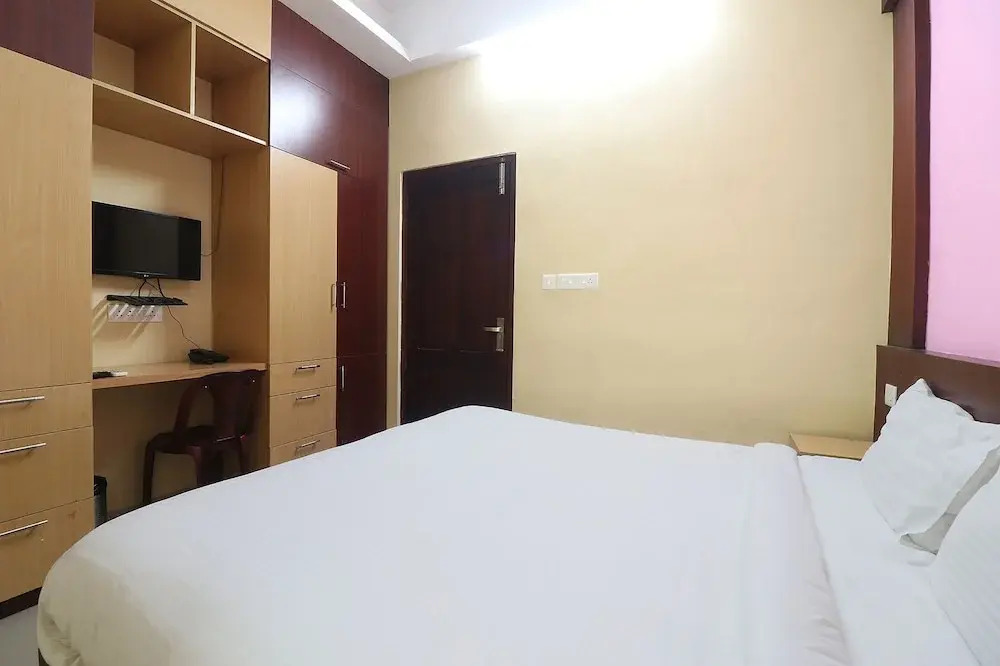 Тируванантапурам: Fabhotel Elite Inn