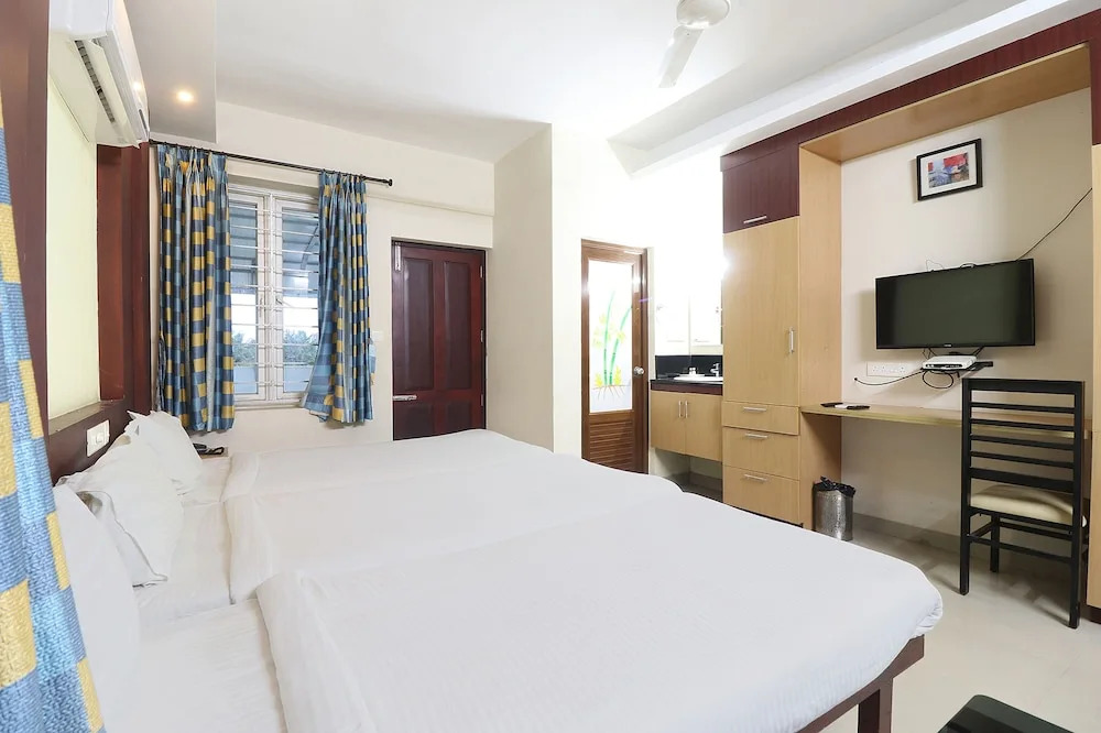 Тируванантапурам: Fabhotel Elite Inn