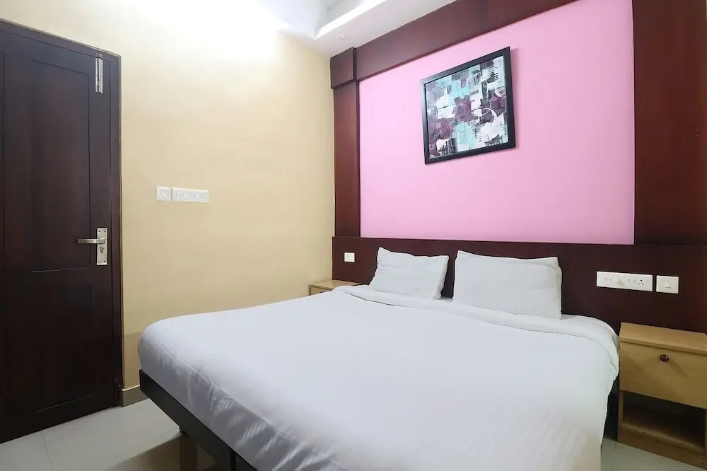 Тируванантапурам: Fabhotel Elite Inn