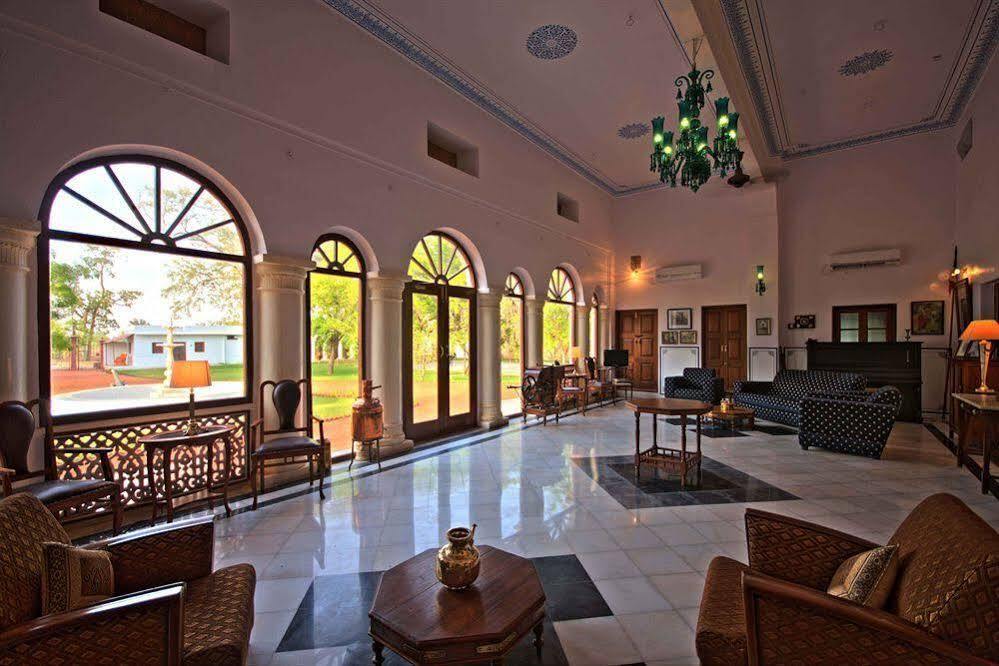 Биджайнагар: WH Bijayniwas Palace