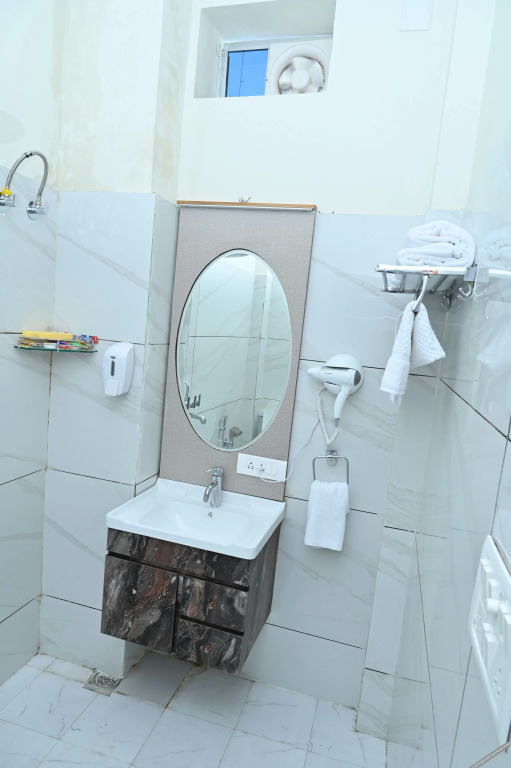 Биканер: Hotel Bhairav Niwas