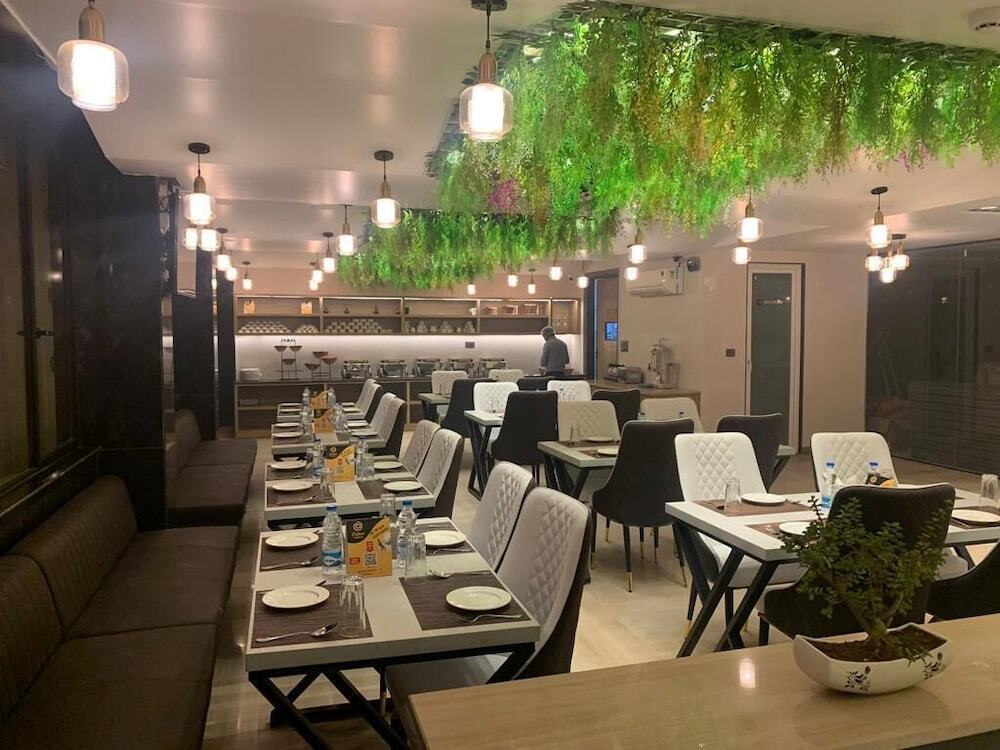 Большая Нойда: Culture by BVH Hospitality Greater Noida