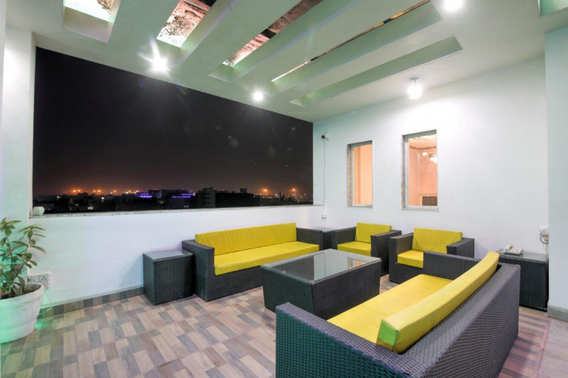 Большая Нойда: Twin Towers