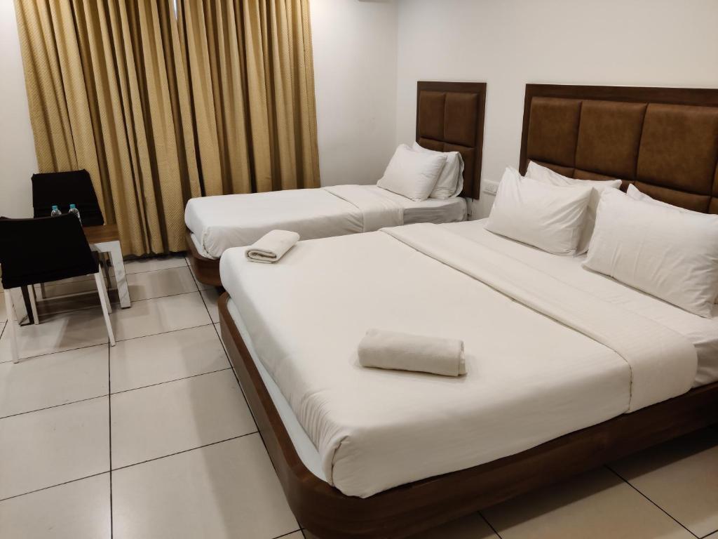 Chikkajala: Relax Inn