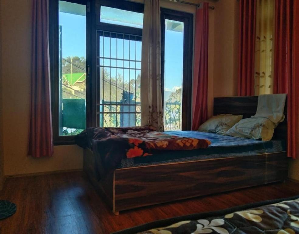 Наябазар: Mountain View Home Stay by Stayapart