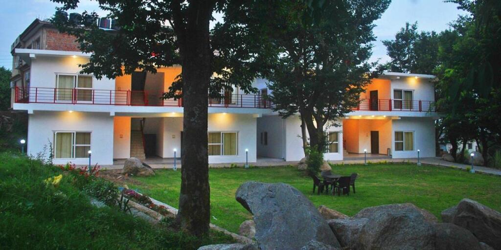 Кангра: Hotel Himalayan off trails