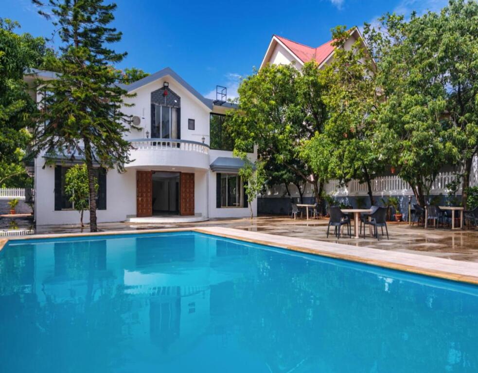 Хандала: Saffronstays Anugraha