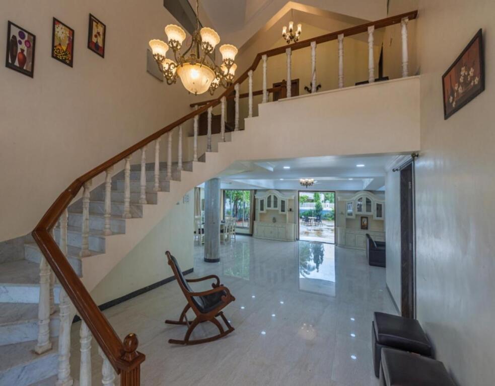 Хандала: Saffronstays Anugraha