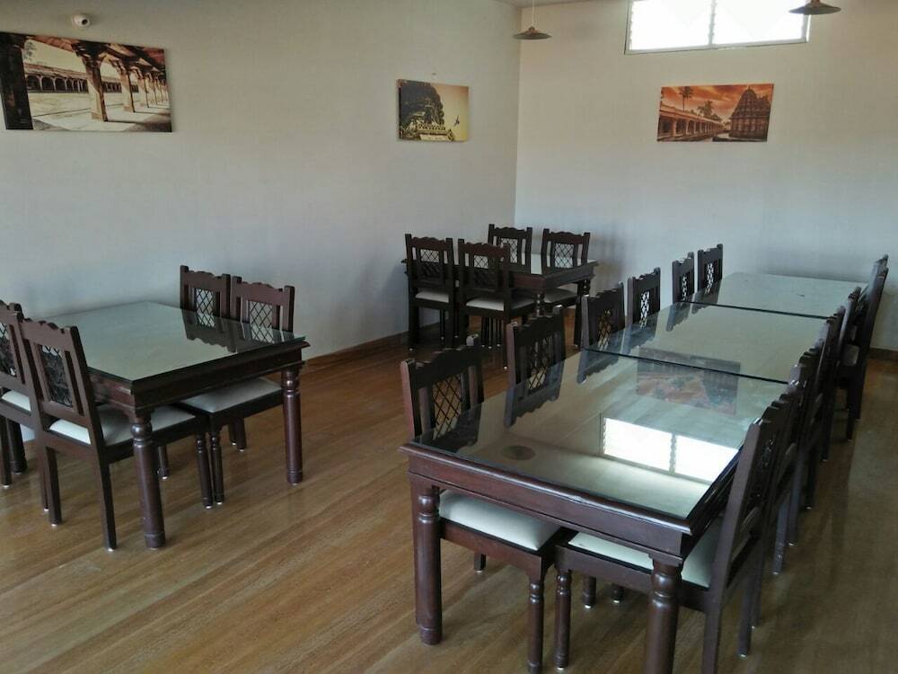 Chikkajala: Shathayu Ayurveda Yoga Retreat