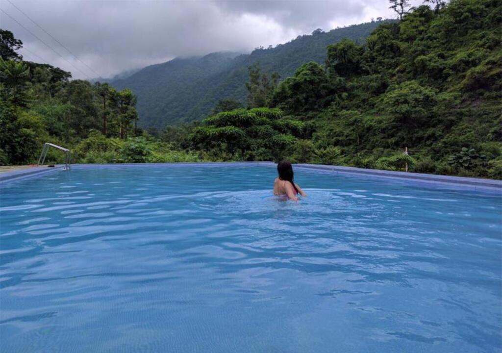 Чубаттакхал: Crocus River Resort