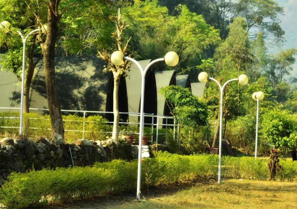 Чубаттакхал: Crocus River Resort