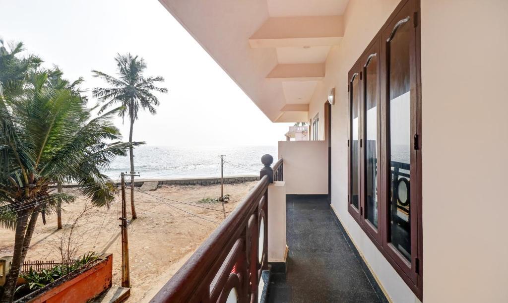 Ковалам: Itsy Hotels The Waters Edge Beach Resort