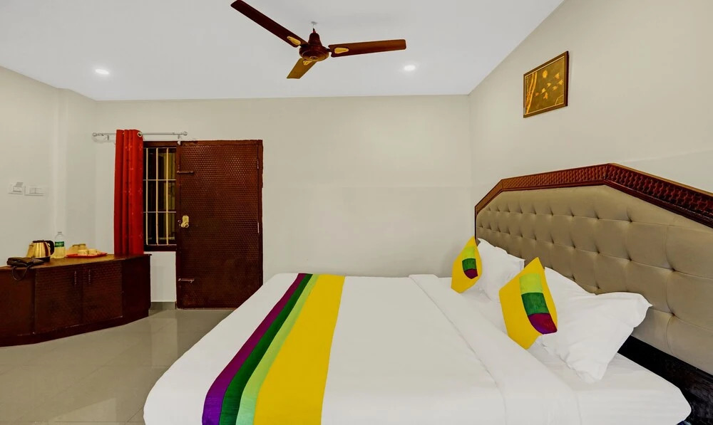 Мадикери: Itsy Hotels Regalia Grand, 500 Mtrs From Madikeri Fort