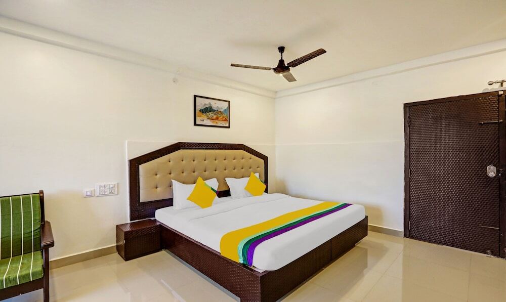 Мадикери: Itsy Hotels Regalia Grand, 500 Mtrs From Madikeri Fort