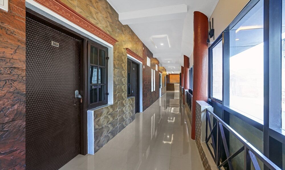 Мадикери: Itsy Hotels Regalia Grand, 500 Mtrs From Madikeri Fort