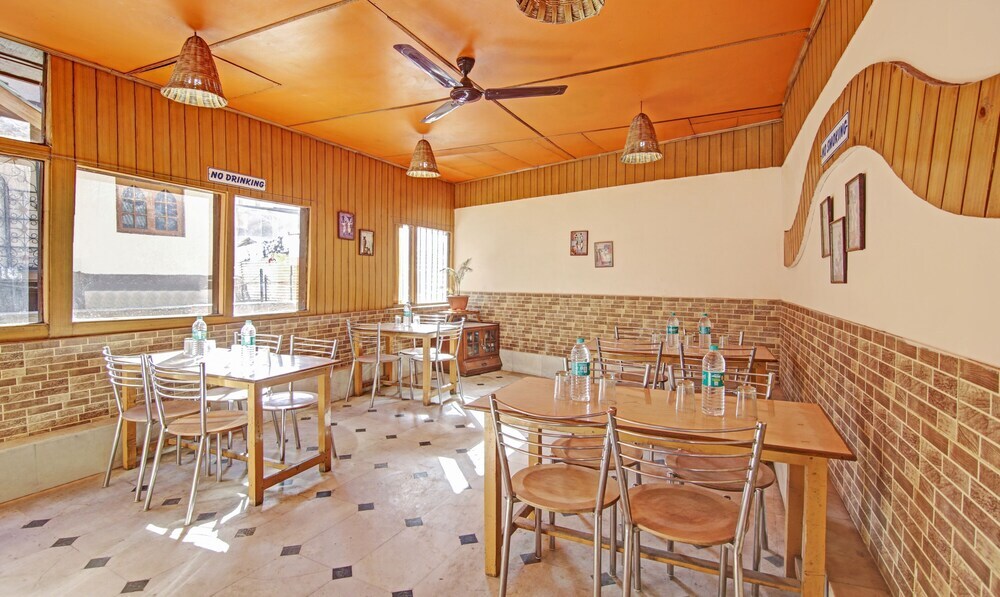Манали: Itsy By Treebo - Dream