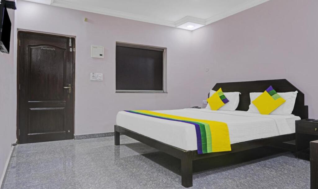 Калангут: Itsy Hotels Raj Resort, Calangute
