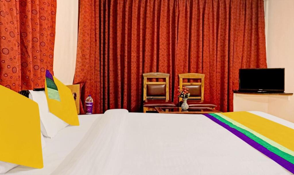 Пуна: Itsy Hotels Crown Inn