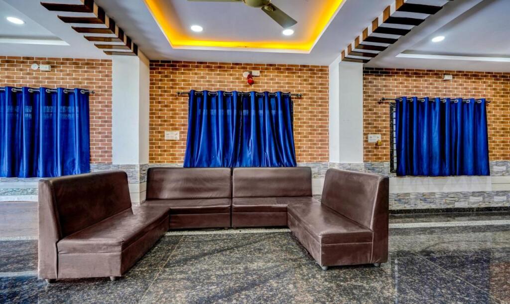 Шамшабад: Itsy Hotels Galaxy Park