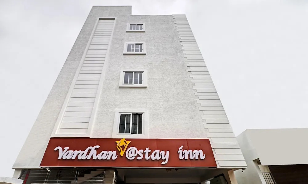 Тирупати: Itsy By Treebo - Vardhan Stay Inn