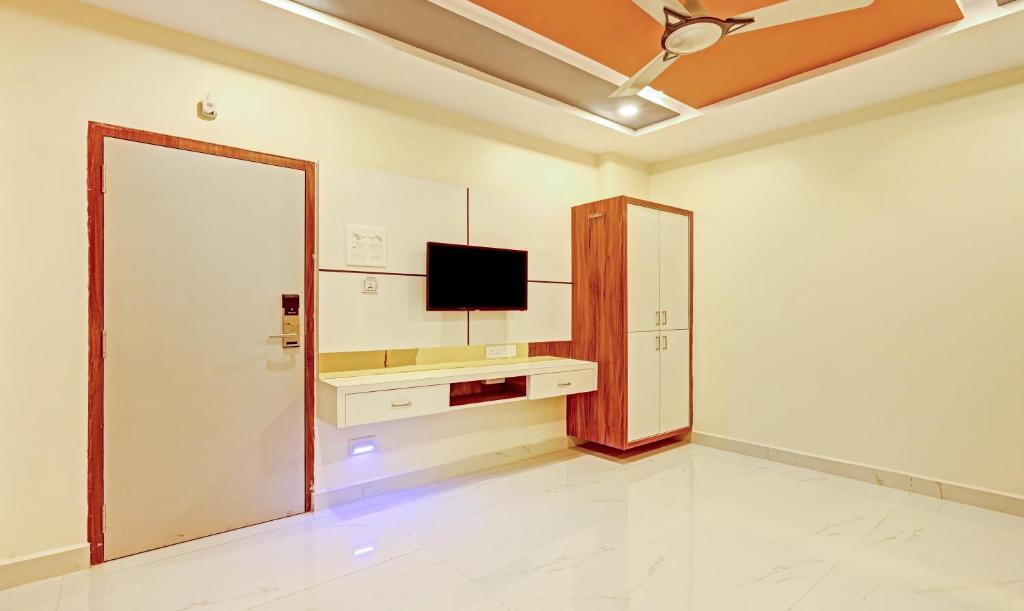 Виджаявада: Itsy Hotels Sri Sai Grand Inn