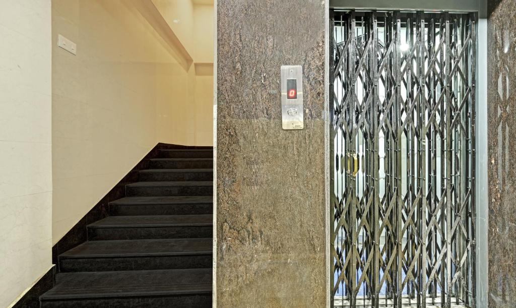 Виджаявада: Itsy Hotels Sri Sai Grand Inn