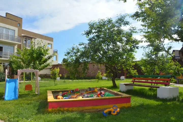 Штормовое: Dacha Leo Guest House