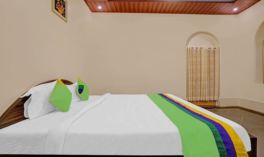 Матеран: Treebo Cecil Resort, 600 Mtrs From Matheran Railway Station