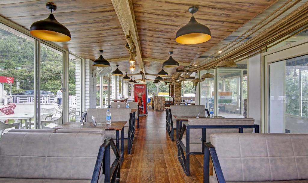 carousel image 1