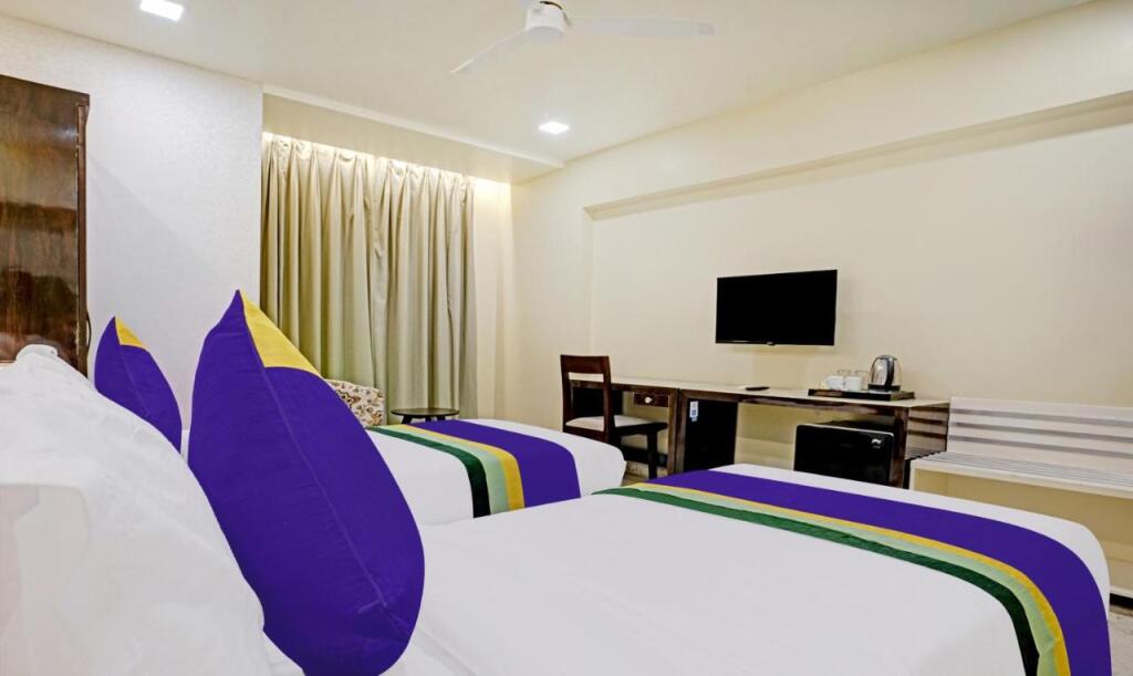 Нагпур: Treebo Premium Golden Bliss Trimurti Nagar Square
