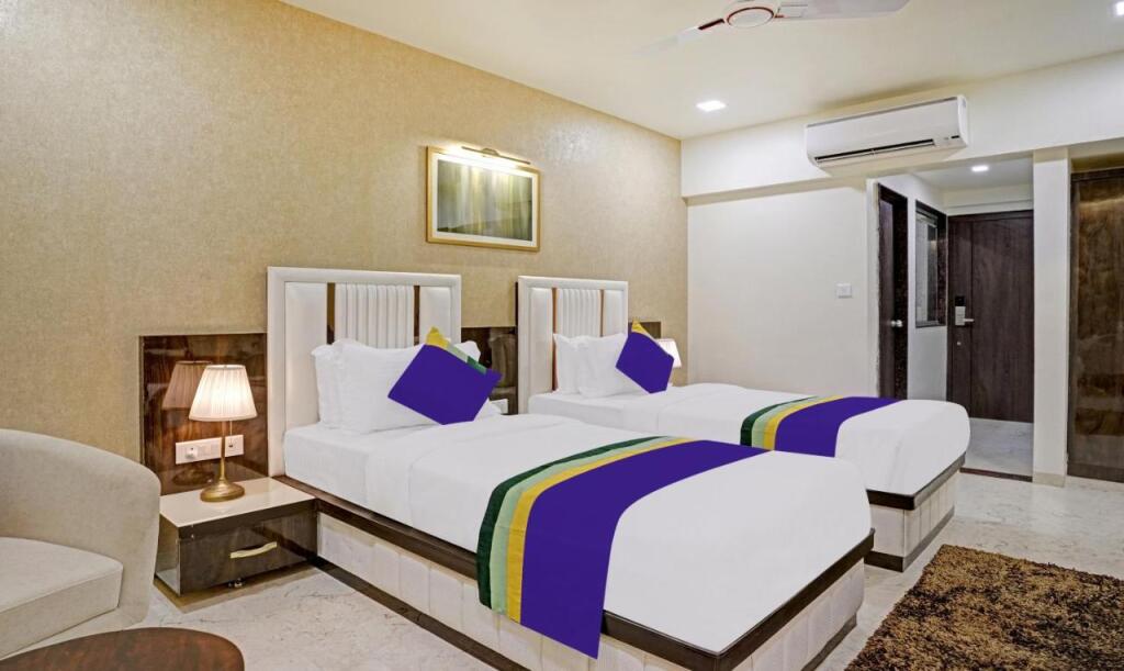 Нагпур: Treebo Premium Golden Bliss Trimurti Nagar Square