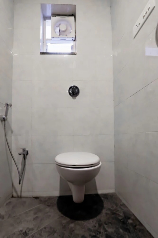 Нагпур: Restr Inn Manish Nagar