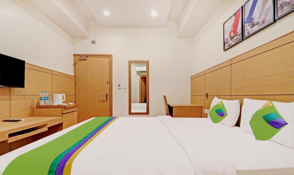 Нью-Дели: Treebo Galaxy Rooms