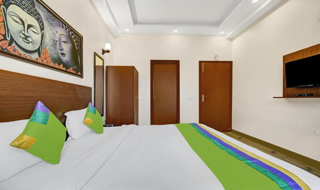 Нойда: Treebo Noida Grand