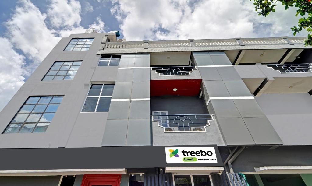 Пудучерри: Treebo Trend Imperial Stay