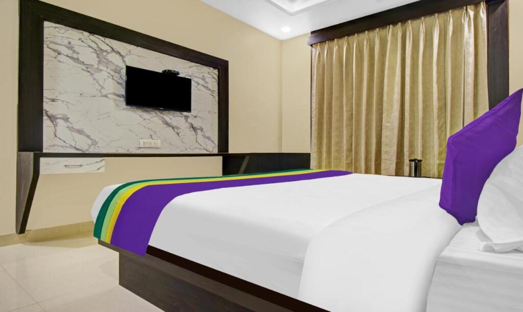 Пушкар: Treebo Premium Royal Amar With Mountain View,  2 Km From Pushkar Lake
