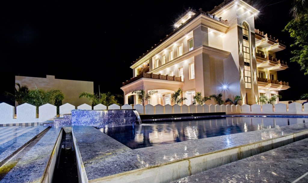 Пушкар: Treebo Premium Royal Amar With Mountain View,  2 Km From Pushkar Lake