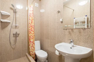 Прибрежное (Сакский район): Iguana Guest House