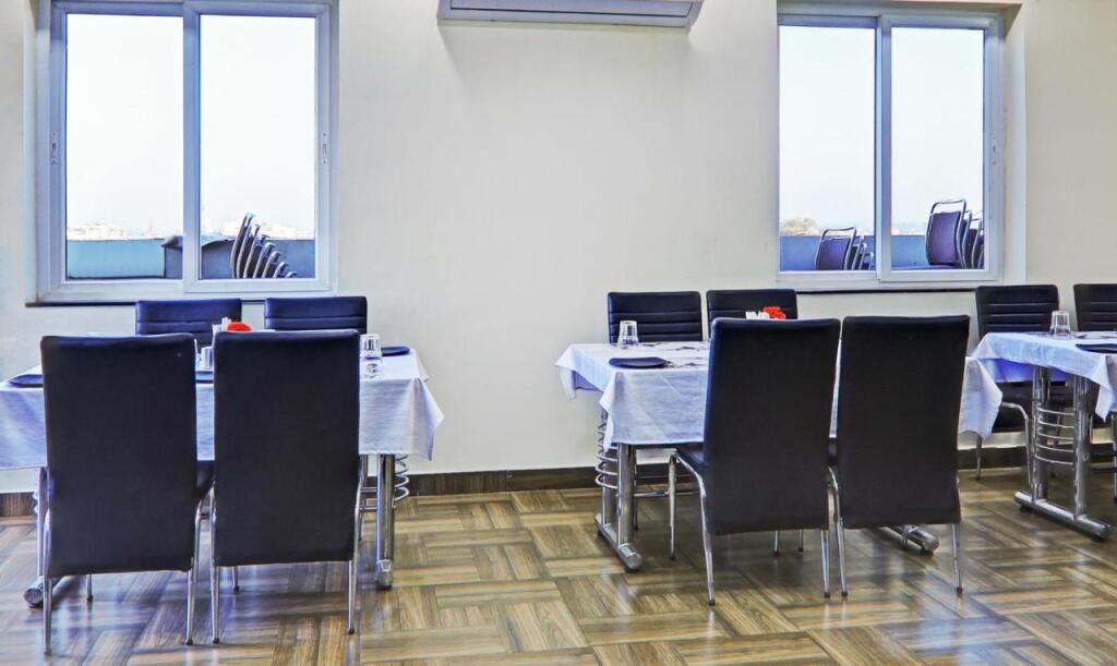 Ранчи: Treebo Raj Inn Lalpur