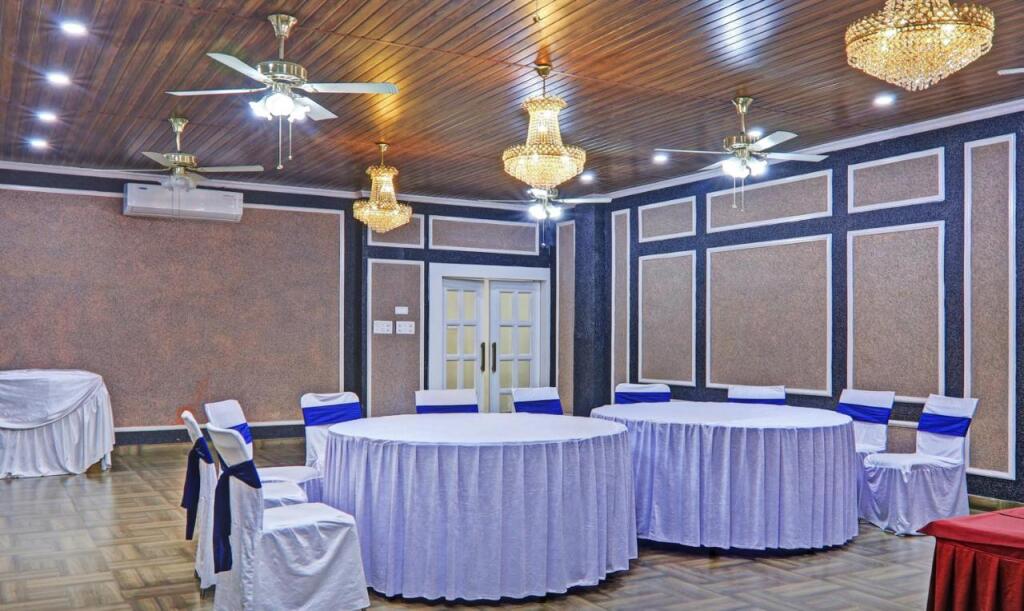 Ранчи: Treebo Raj Inn Lalpur