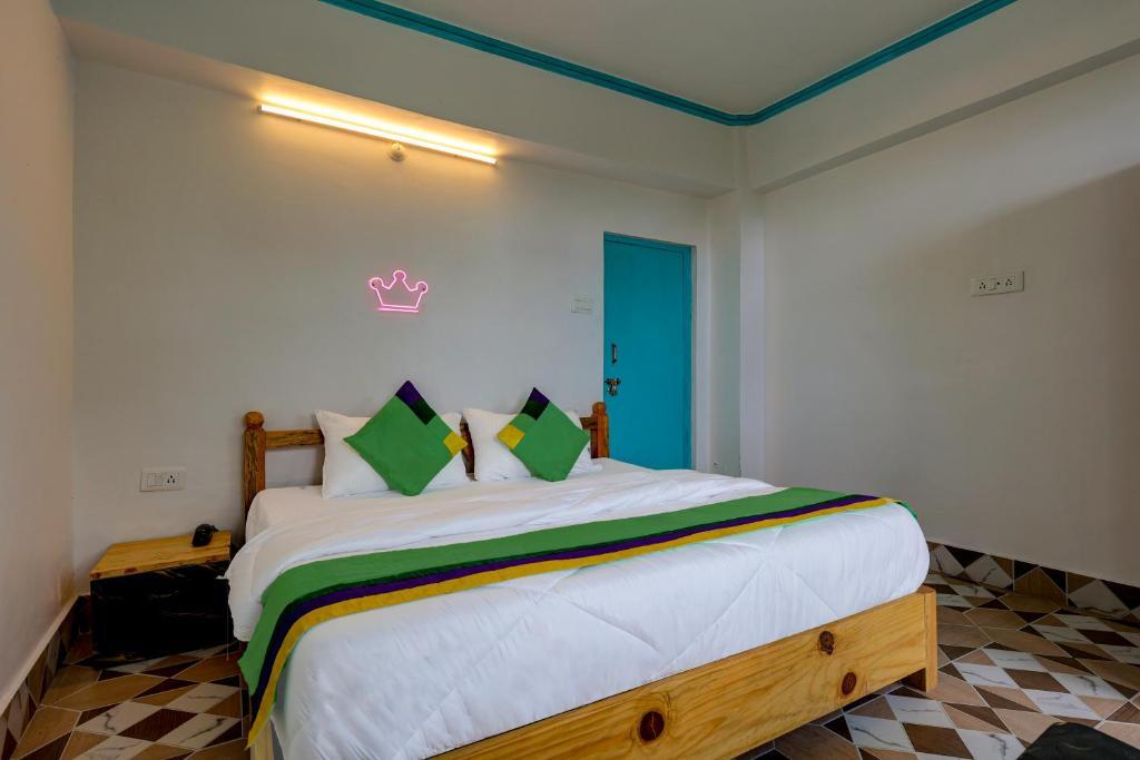 Раникхет: Treebo Trend Kasar Inn With Mountain View