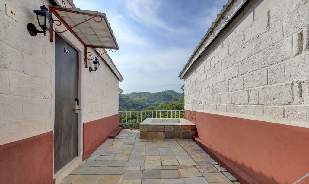 Садри: Treebo Kumbhal Castle, 2 Km From Kumbalgarh Fort